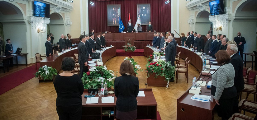 Fővárosi Közgyűlés: Ne változtassanak a választási rendszeren!