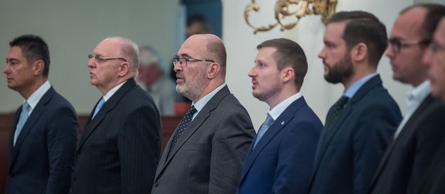 Soproni Tamás: Van itt valami simli, és Tarlós Istvánhoz kötődik