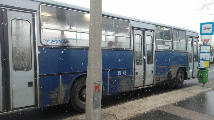 Több pénzt várnak a buszsofőrök Karácsonyéktól