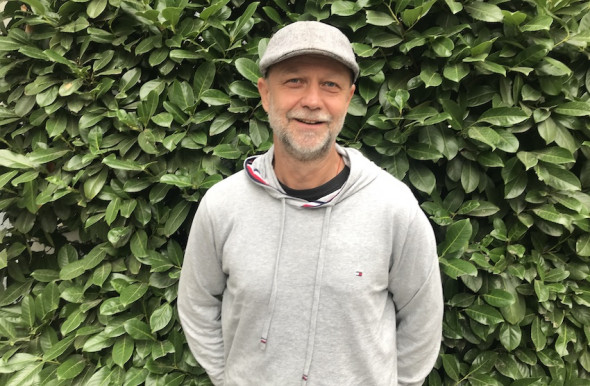 Nem cowboy, nem kalóz - képzőművész!