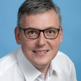 Nyolcan zavarják az ellenzék győri polgármester-jelöltjét