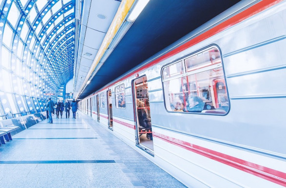 40 fok is lehet a 3-as metró vezetőfülkéiben