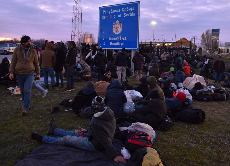 Illegális bevándorlás - Elérte a migránsmenet a magyar hat?