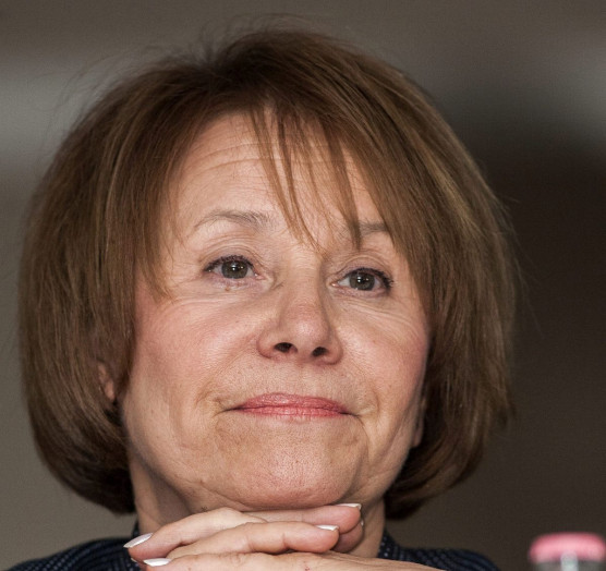 Pusztai Erzsébet: Sok-sok teszt kell a korlátozások oldásához