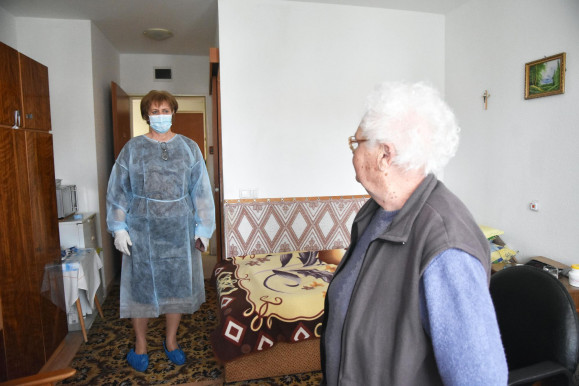 Kiköltöztették az időseket a kormányzati beruházás miatt, de Lázár áthúzta a projektet