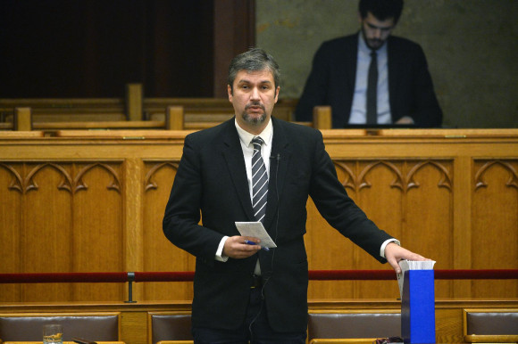 Hadházy: Ésszel működjön együtt az ellenzék