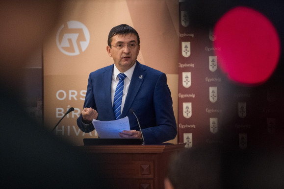 Korrupció pedig van, ha tetszik, ha nem