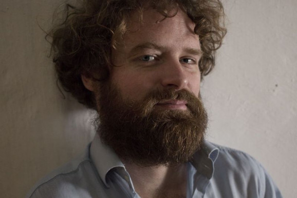 Lanczkor Gábor: Csók anatómiája