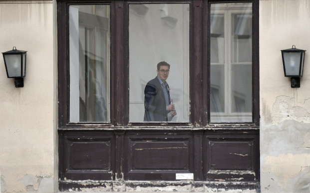 Spórolnia kell a fővárosnak