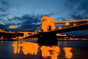 Komolyan venni a Lánchíd körüli vitát? ... – Kárpáti Iván jegyzete