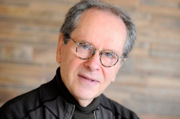 Fütyüléstől a foniátriáig – Hacki Tamás az Ötösben