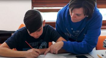 Megpróbálnak nyáron segíteni a távoktatás veszteseinek