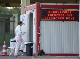 Zavar a védettségi igazolványok körül