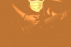 Könyörgöm, tegyünk már fel kérdéseket – Selmeci János jegyzete