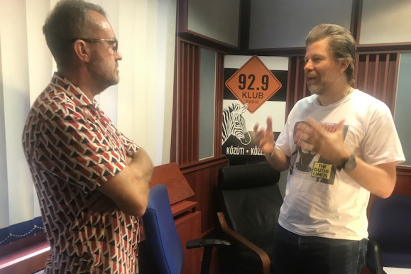 Uj Péter szerint adná magát, hogy a távozó indexesek a 444-gyel közösen folytassák