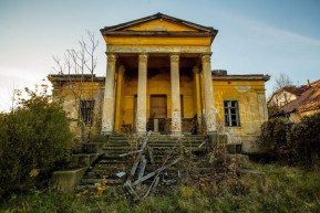 Lajstromba vették a kétfarkúak a XII. kerület jobb sorsra érdemes épületeit