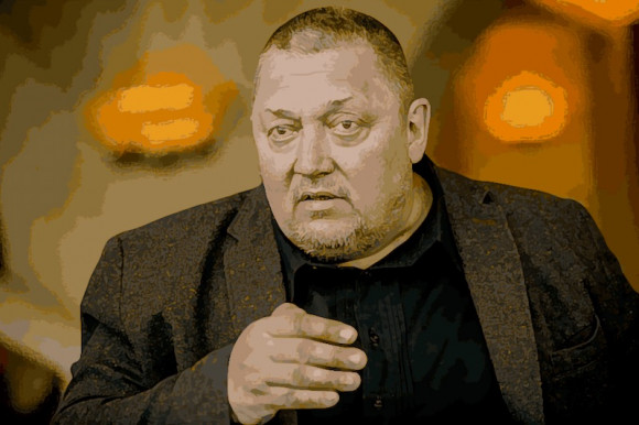 Valaki keletről - Szénási Sándor jegyzete