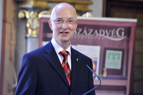 Otthagyta a rendezvényt Varga Zs. András 