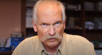 Elküldték a gyöngyösi kórházól a vírusszkeptikus orvost, aki a kamara megyei elnöke