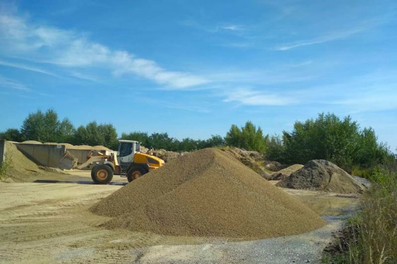 Visszafogta a kavicstermelést, hogy felverje az árakat