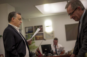 Zavar van Orbán körül