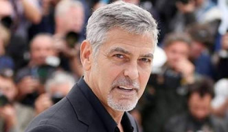 George Clooney: Megéri szembeszállni Orbánnal