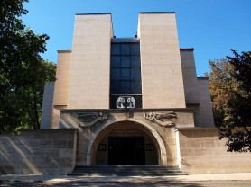 Utcafront - Folytatódott a templom-mustra