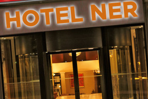 Nagyvonalú támogatás Mészáros szállodaláncának