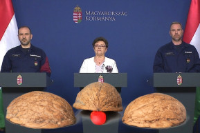 Há’ mi mennyi? - Szénási Sándor jegyzete