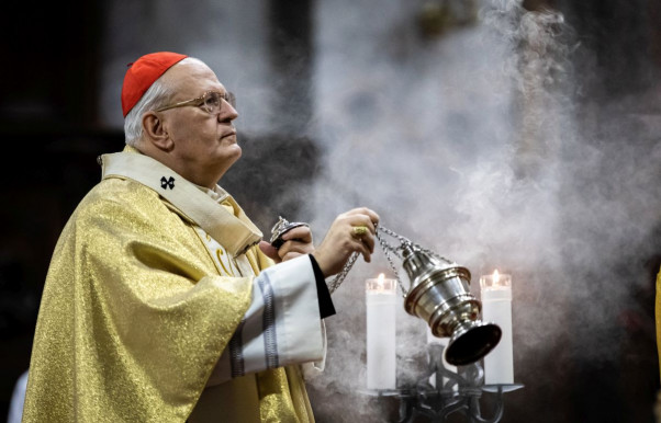 Nem mennének tömegesen templomba az emberek, ha Erdő Péter pápa lenne