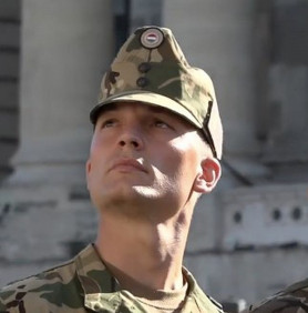 Elit brit katonai akadémiát végzett Orbán Gáspár a HM ösztöndíjasaként