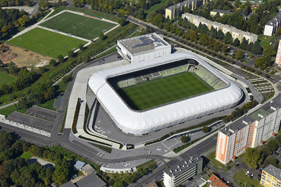 A szombathelyi stadion is az államé lesz