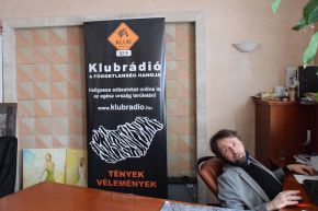 A rádió aktív – Kárpáti Iván jegyzete