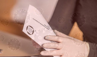 Kérdezz, nem felelek – Szénási Sándor jegyzete 