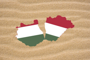 Továbbosztott megosztottság – Selmeci János szomorú jegyzete