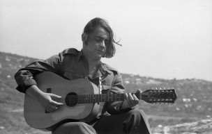 Meghalt Dinnyés József