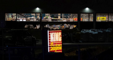 Tömegmészárlás egy amerikai áruházban