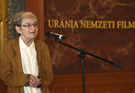 Blikk: Titokban árulja a lánya Törőcsik Mari házát  