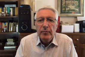 Falus Ferenc: Amíg a kormány azt üzeni, hogy dobjátok el a maszkot, kockáztatja az egészségünket