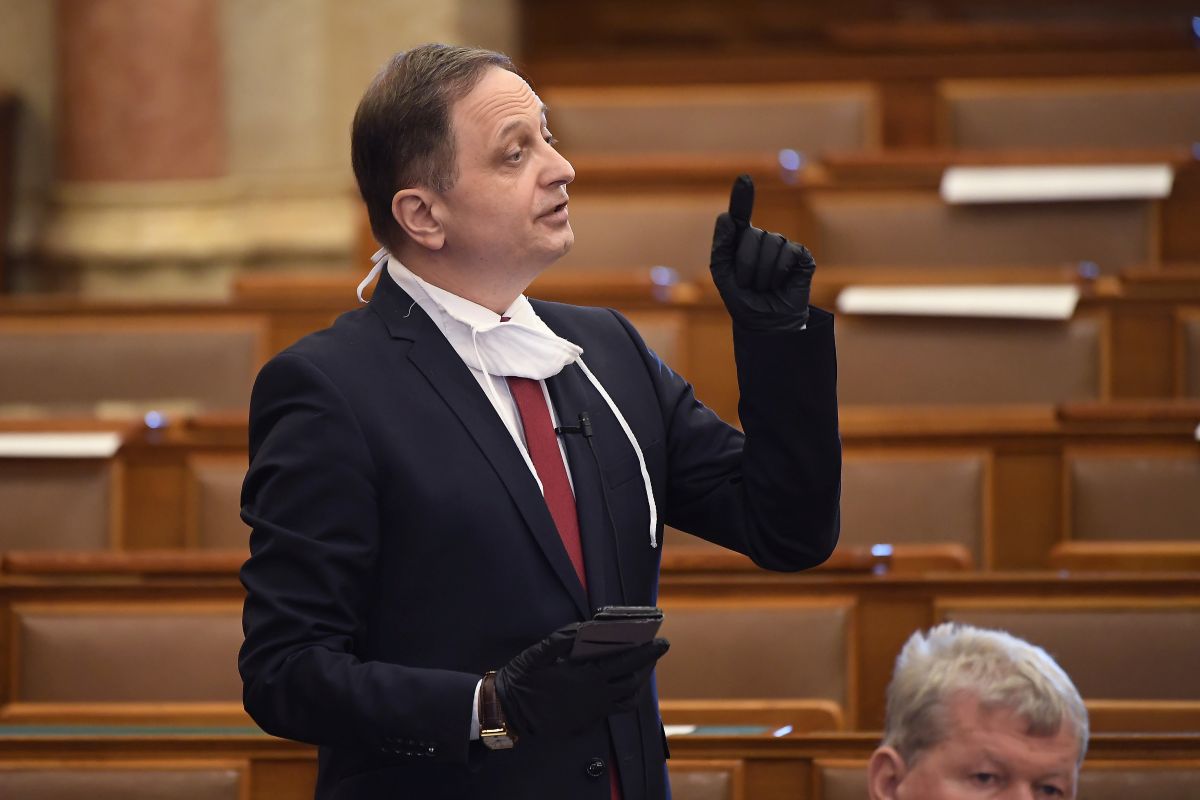 Az Országgyűlés plenáris ülése