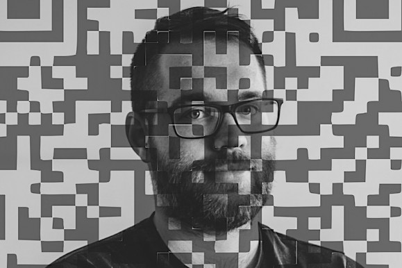 Felsőbbrendű állampolgárnak lenni kellemetlen, mégis megyek moziba