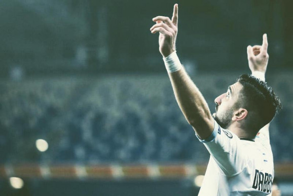 Békében együtt vagy egymás mellett