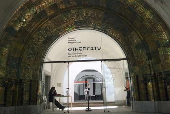 Minden más városnál városabb