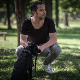 Futball, hatalom, minden áron