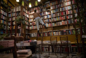 Nyáry: Az iskolában tanítják, de ott árusítani nem szabad