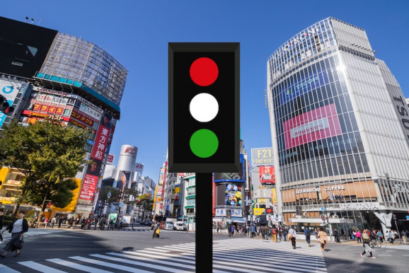 Nagybetű, nagy pénz, nagy mellény – Kárpáti János jegyzete