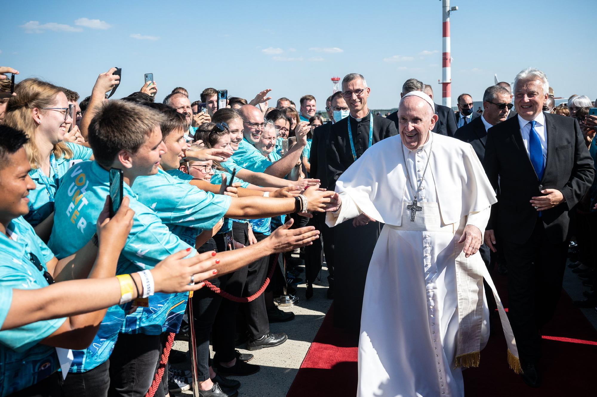 NEK - Ferenc pápa távozott Budapestről
