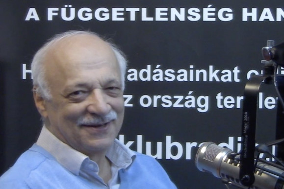 A zenei hályogkovács