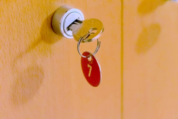 Korszerű államférfi, hiteles életút