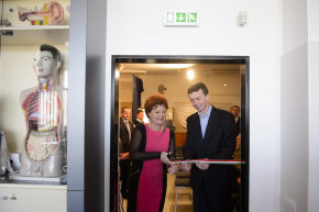 Hét év után vádat emeltek az Öveges-program ügyében